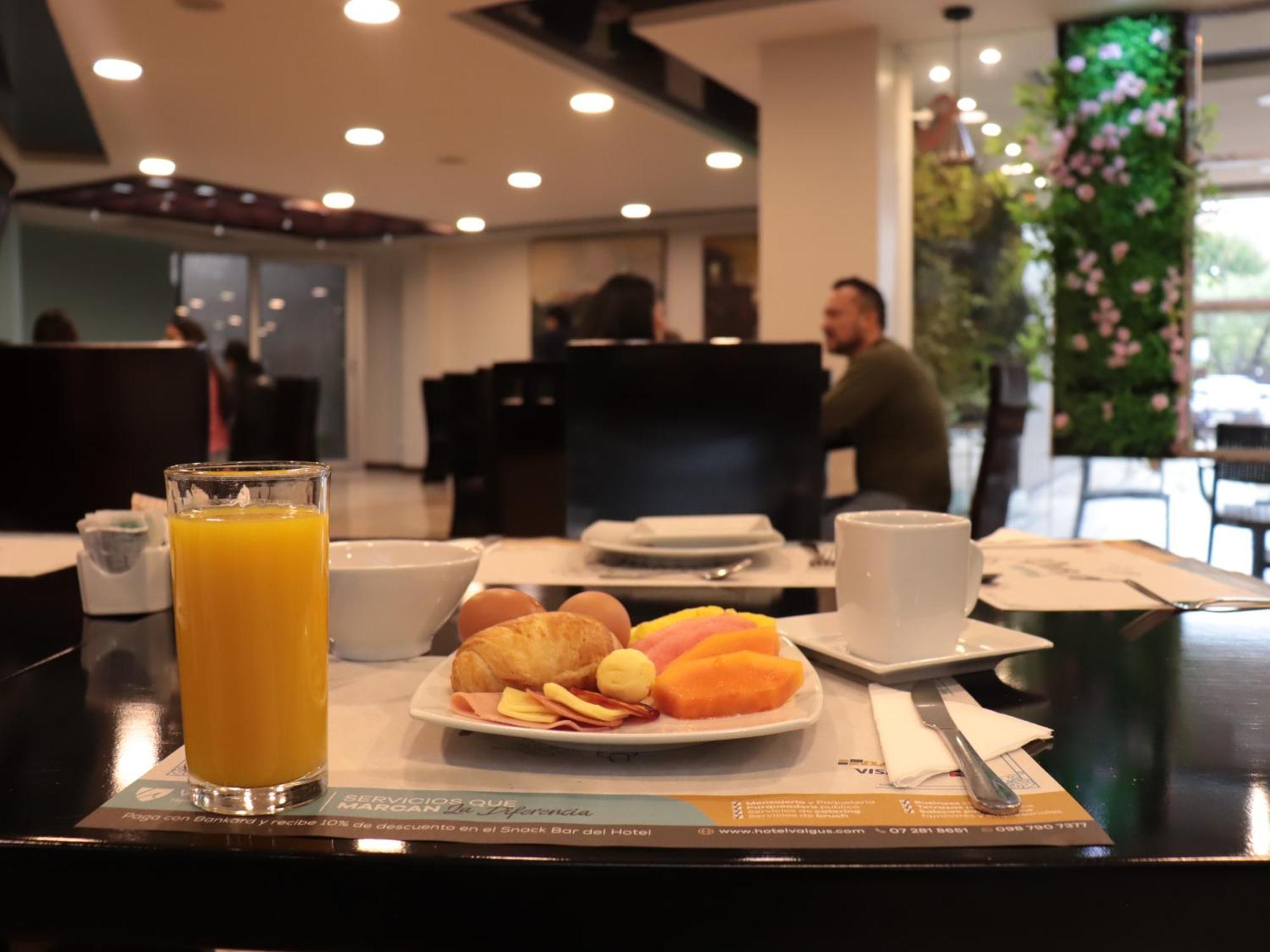 Hotel Valgus Cuenca Luaran gambar